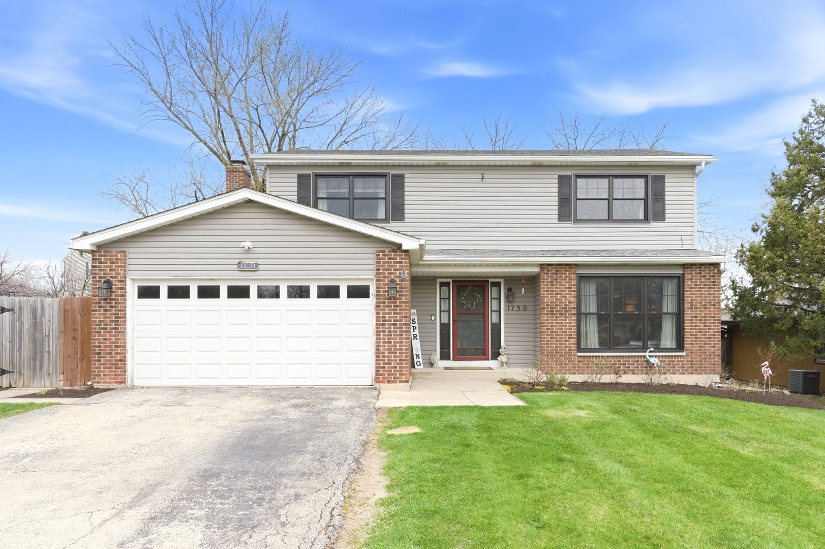 1150 Lehnertz Avenue — Aurora, IL 60505