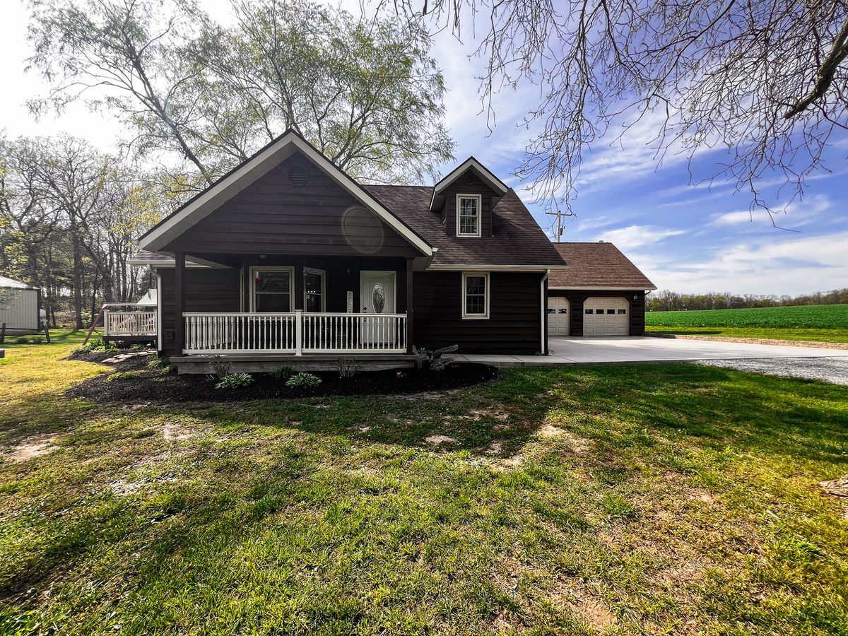 11753 Log Cabin Lane, Mt Vernon, IL 62864