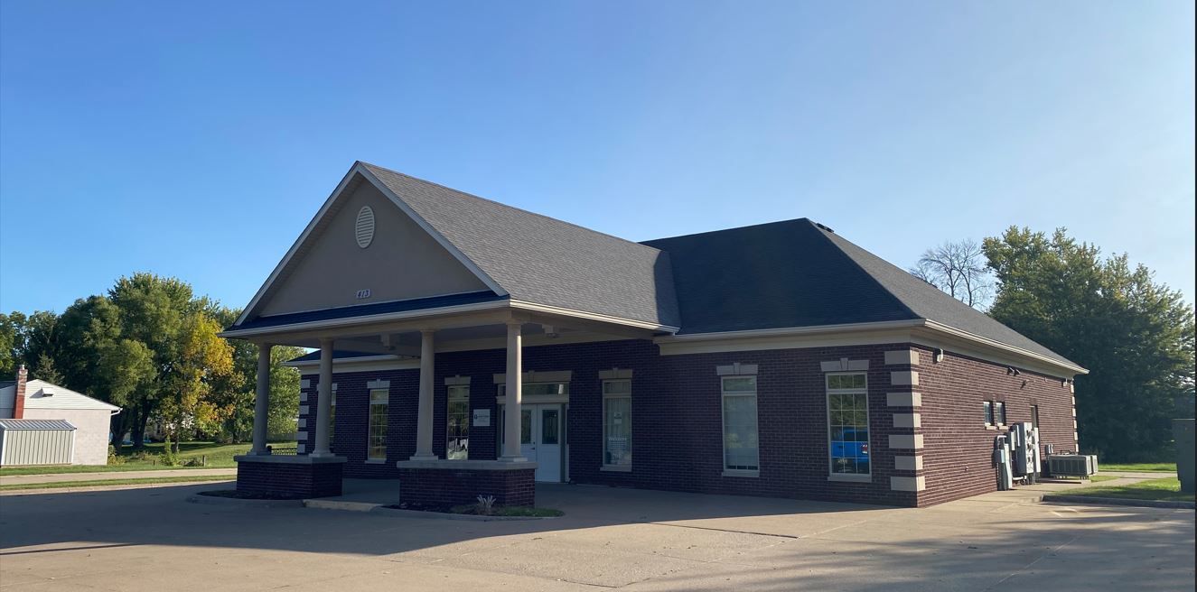413 S MISSISSIPPI Street #A — Blue Grass, IA 52726