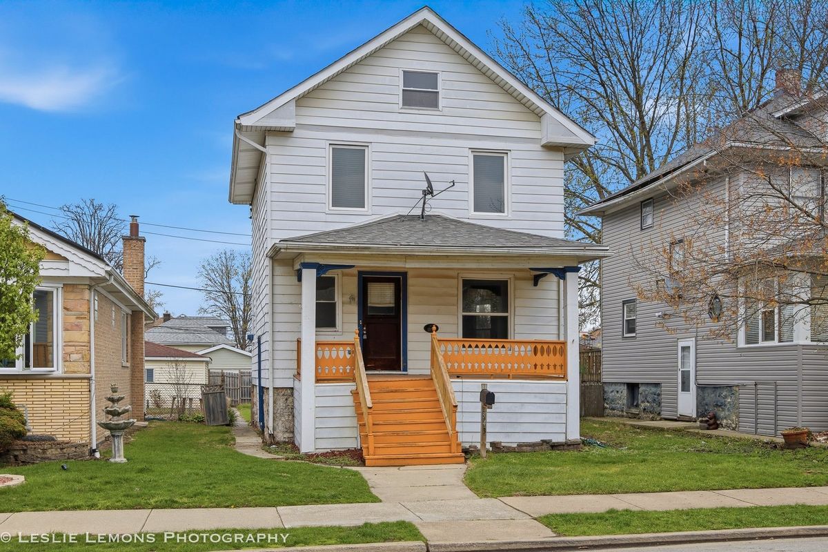 3437 Wesley Avenue, Berwyn, IL 60402