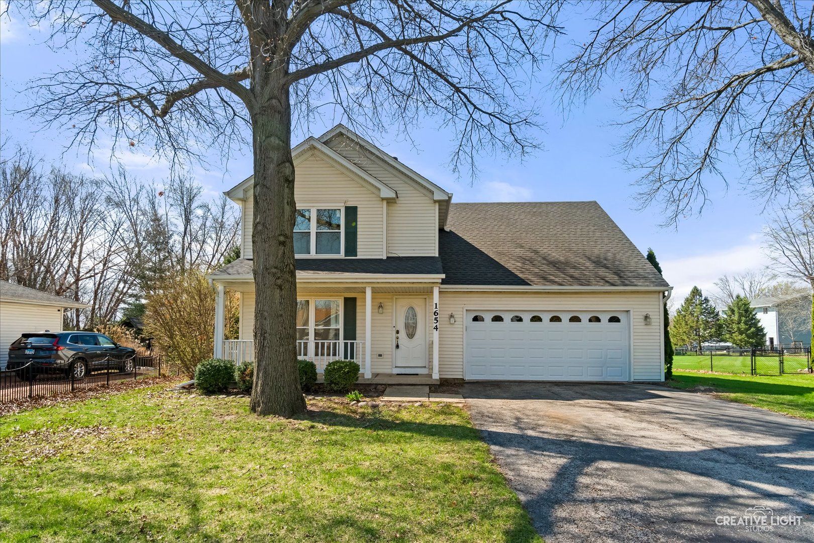 1654 Hilda Drive — Lake Holiday, IL 60548