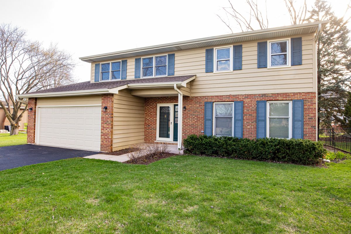 5N575 Abilene Trail, Bloomingdale, IL 60108