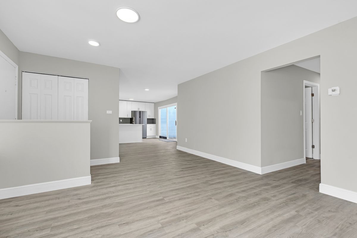 918 Cordoba Court, University Park, IL 60484