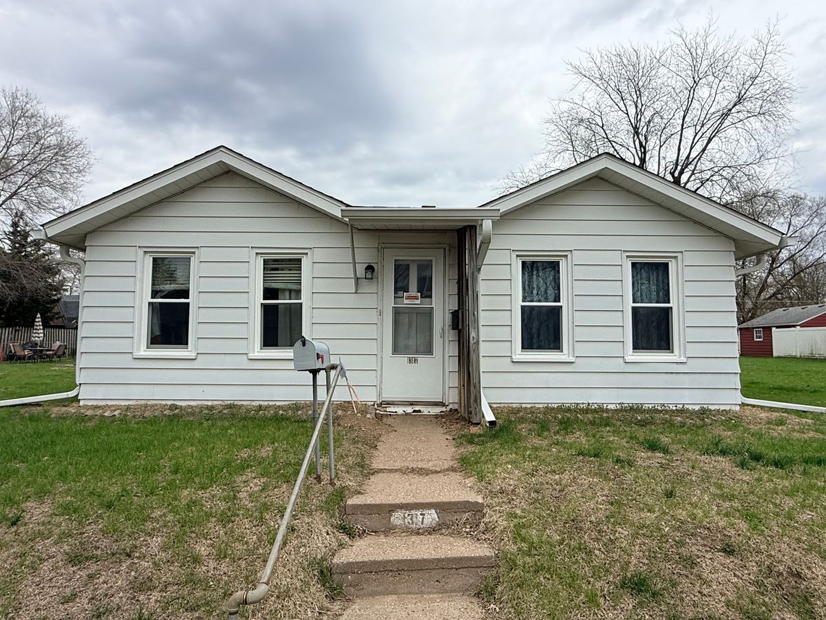 1317 Nevada Avenue, Davenport, IA 52802