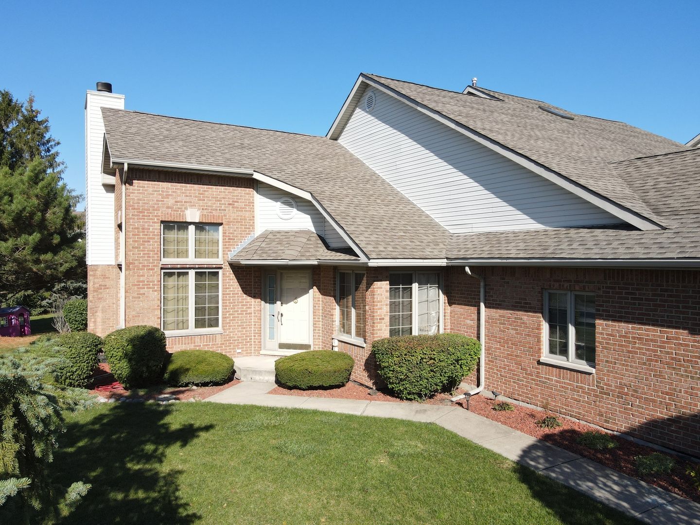 6706 Pondview Drive — Tinley Park, IL 60477