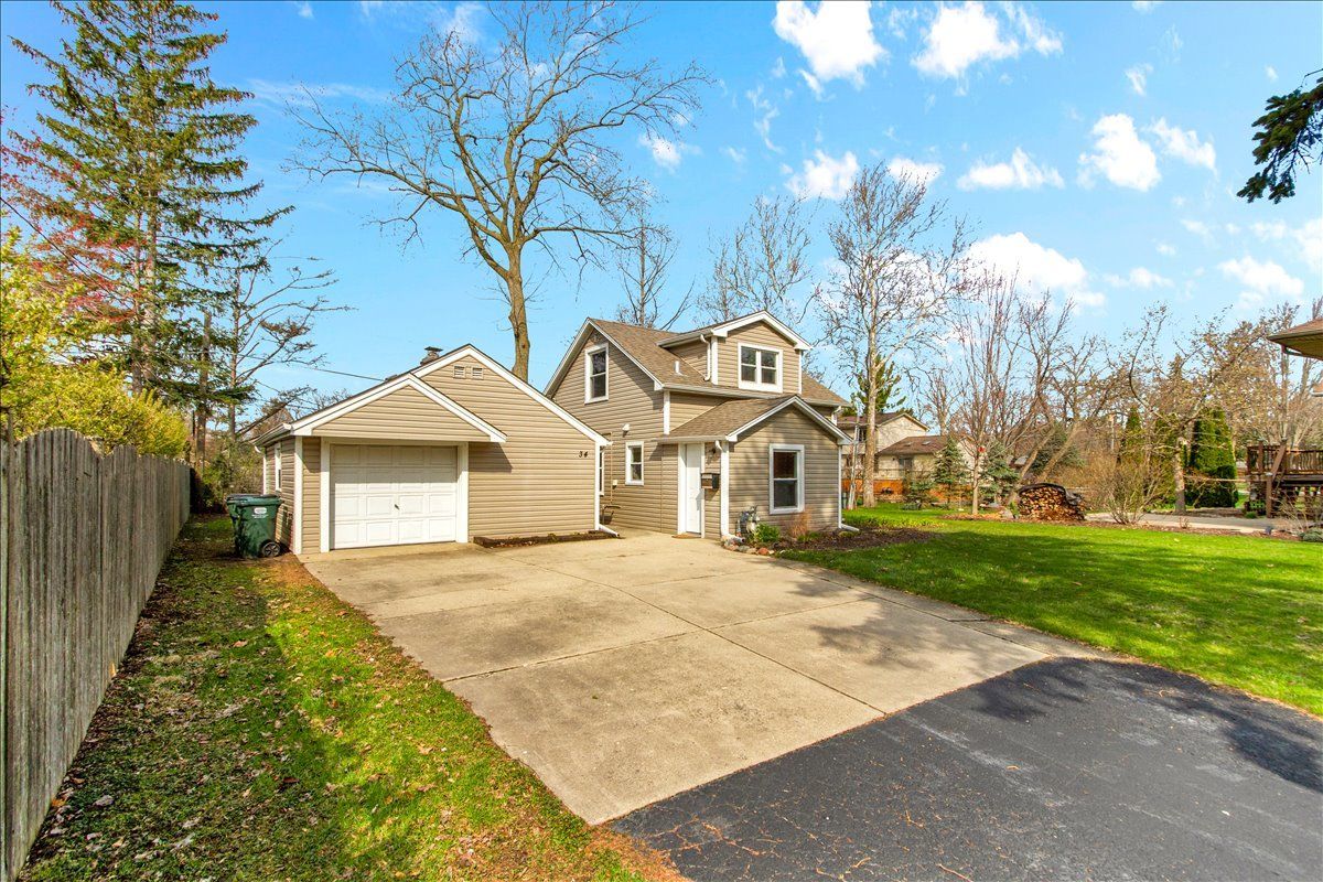 34 N Greenwood Avenue — Palatine, IL 60074