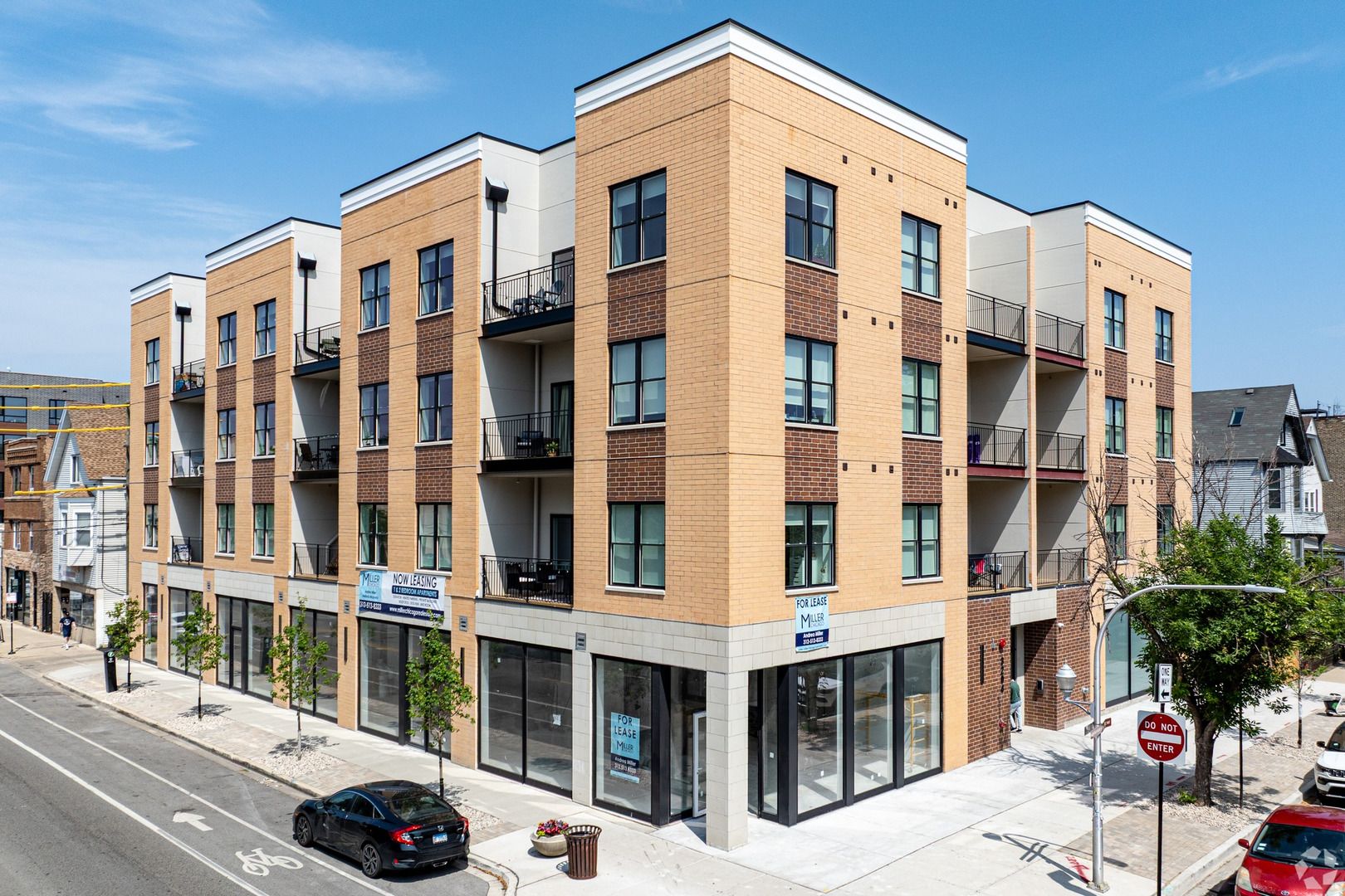 3204 Clifton Avenue — Chicago, IL 60657