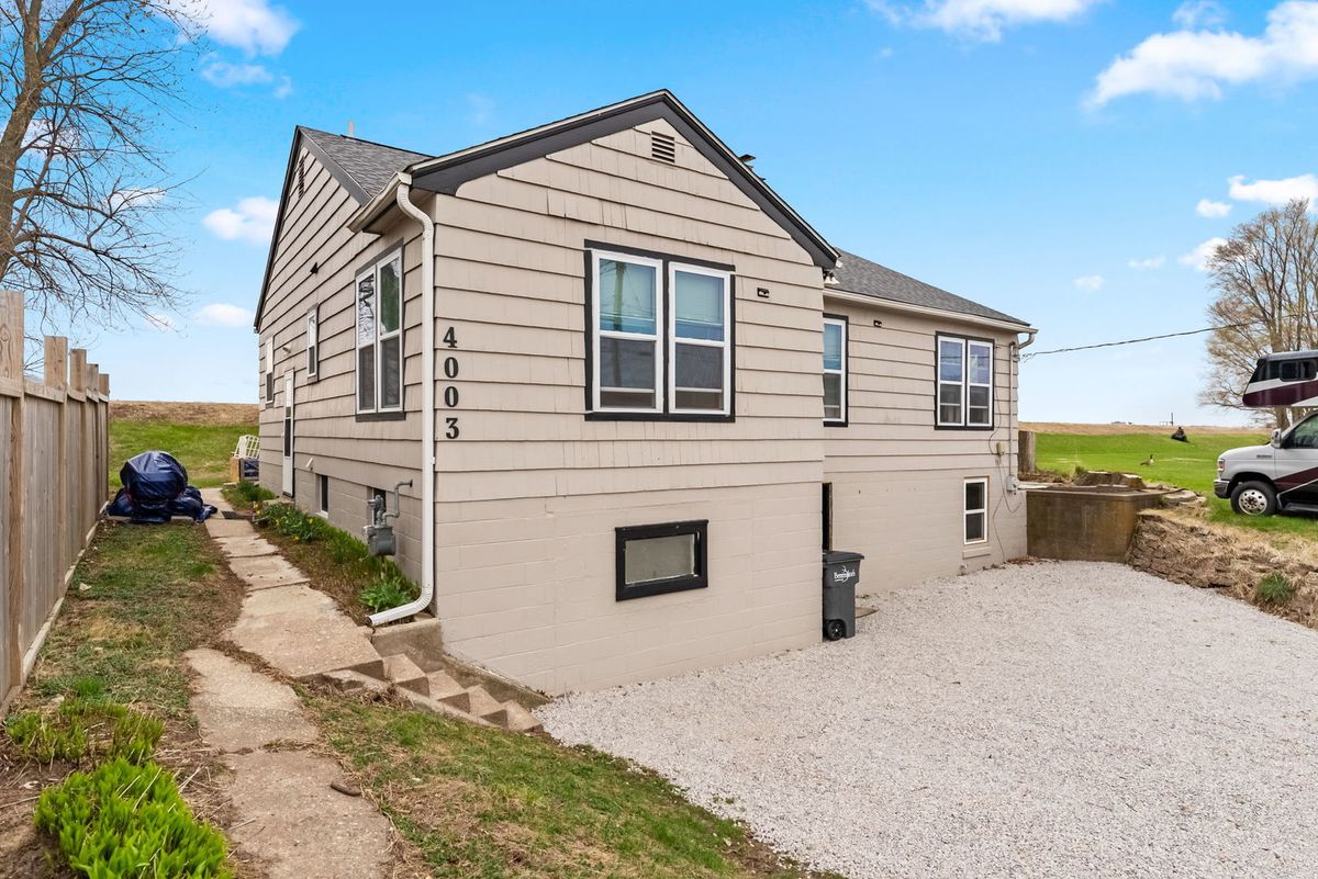 4003 Elm Street, Bettendorf, IA 52722