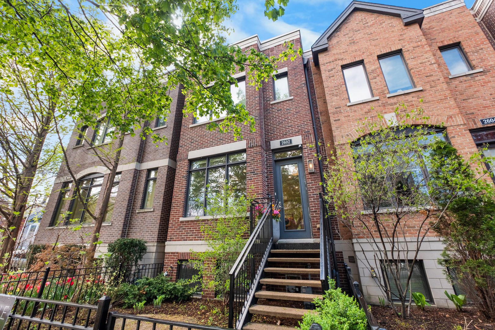 2602 N Paulina Street — Chicago, IL 60614