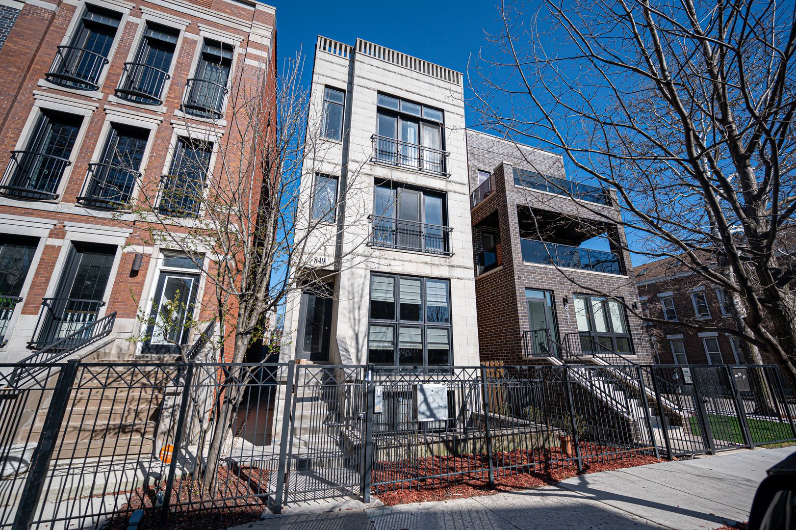 849 N Paulina Street #1 — Chicago, IL 60622