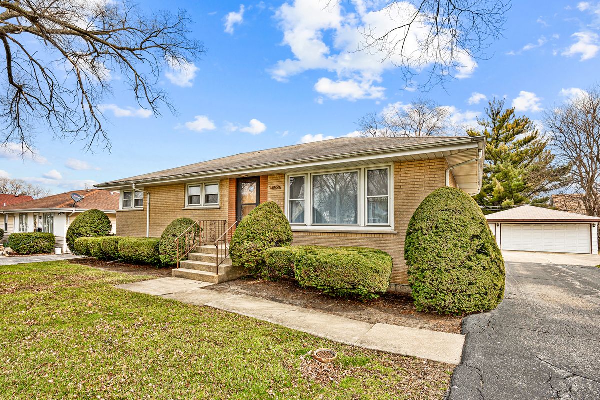 2701 Lee Street, Melrose Park, IL 60164
