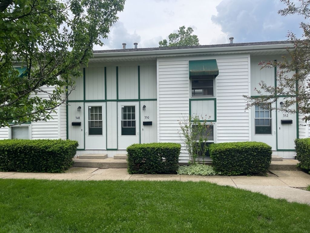 350 College Street — Crystal Lake, IL 60014