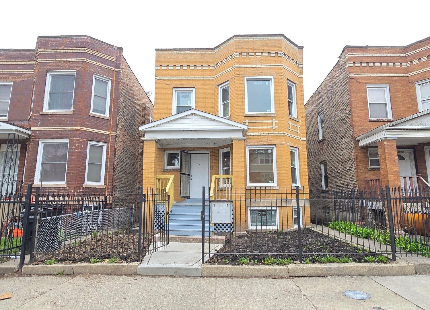3516 W Polk Street — Chicago, IL 60624