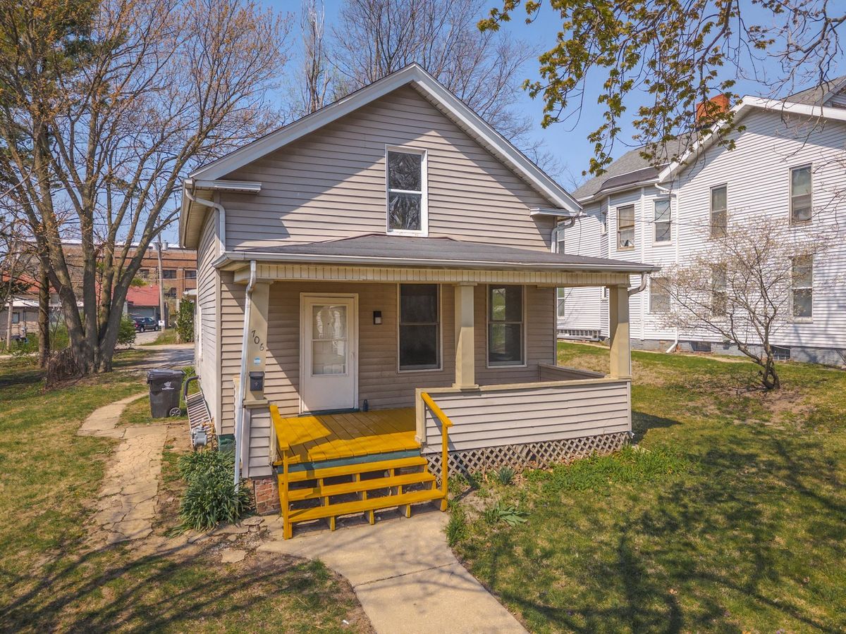706 Prairie Street, Bloomington, IL 61701