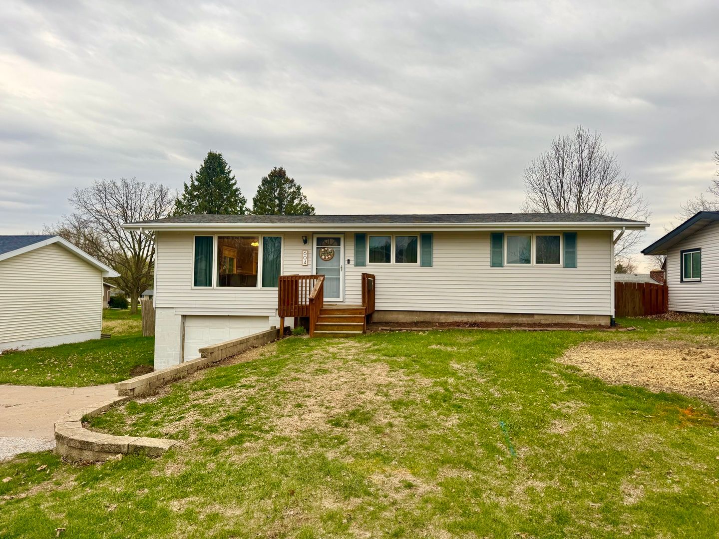 604 SW 8th Street — Aledo, IL 61231