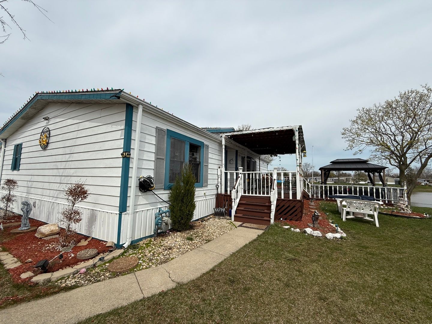 588 Hickory Glen — Matteson, IL 60443