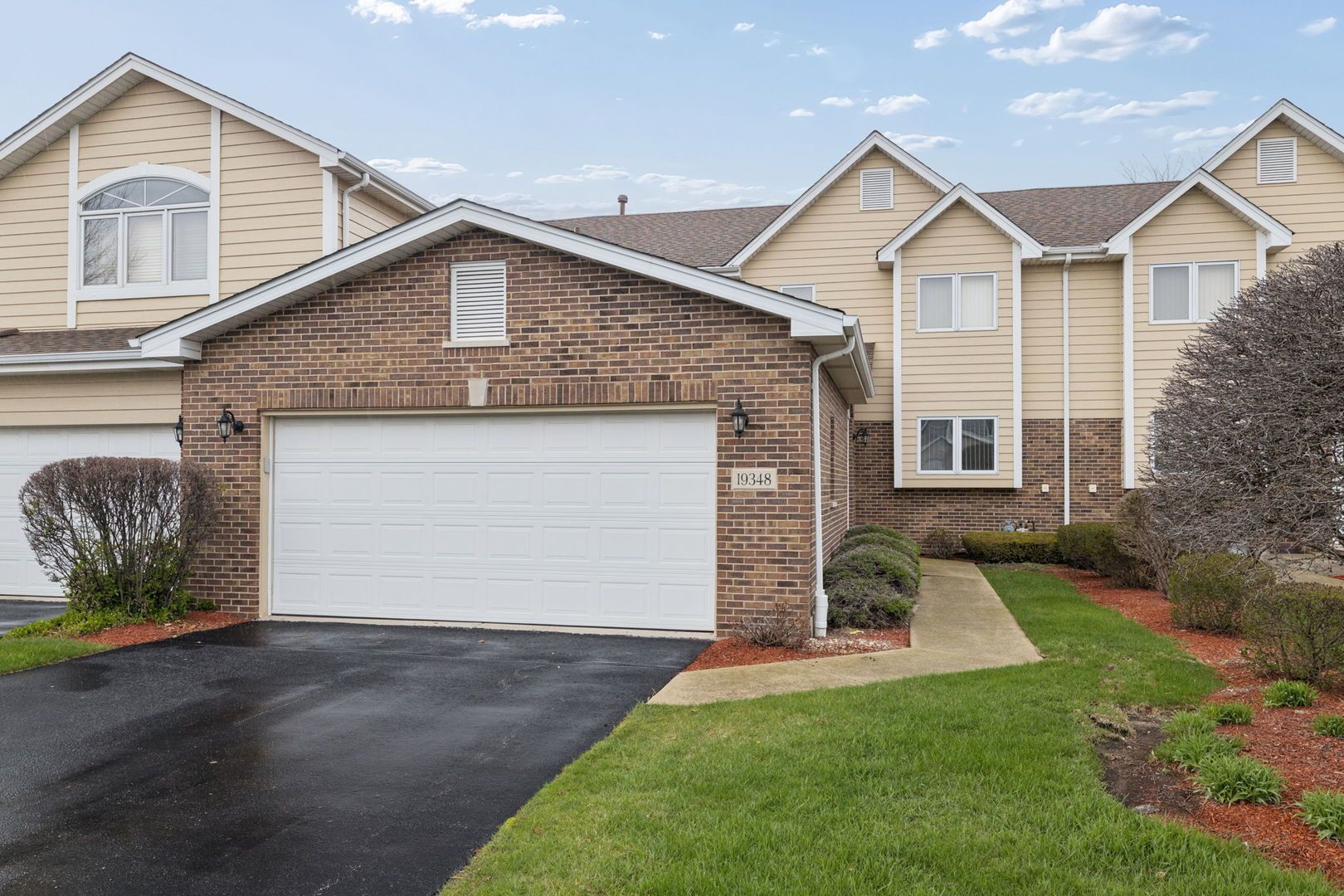 19348 Cormoy Lane — Tinley Park, IL 60487
