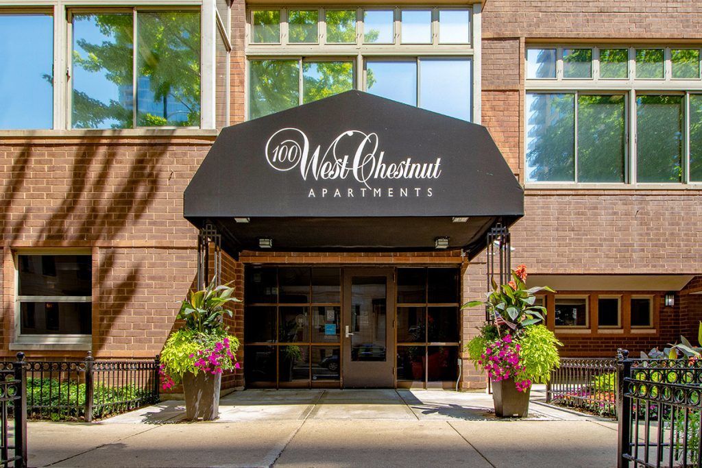 100 Chestnut Street, Chicago, IL 60610