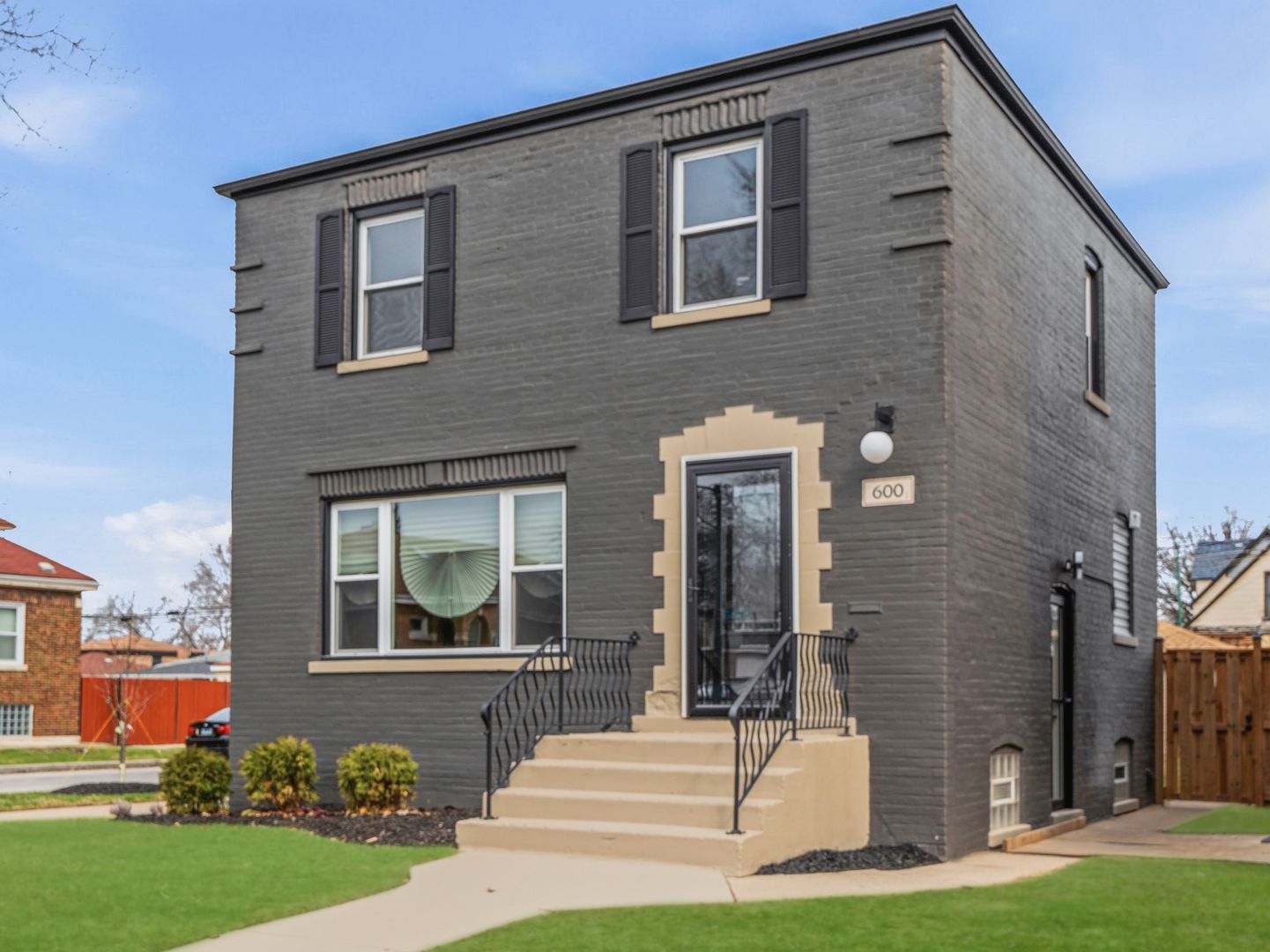 600 E 87th Place — Chicago, IL 60619