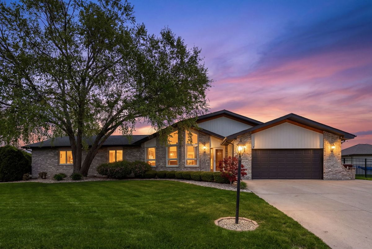 20455 Grand Prairie Lane, Frankfort, IL 60423