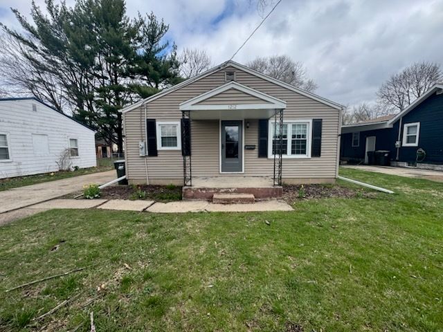 1212 E 15th Street — Sterling, IL 61081