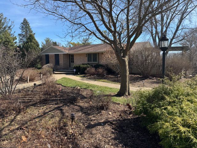 635 Signal Hill Road — North Barrington, IL 60010