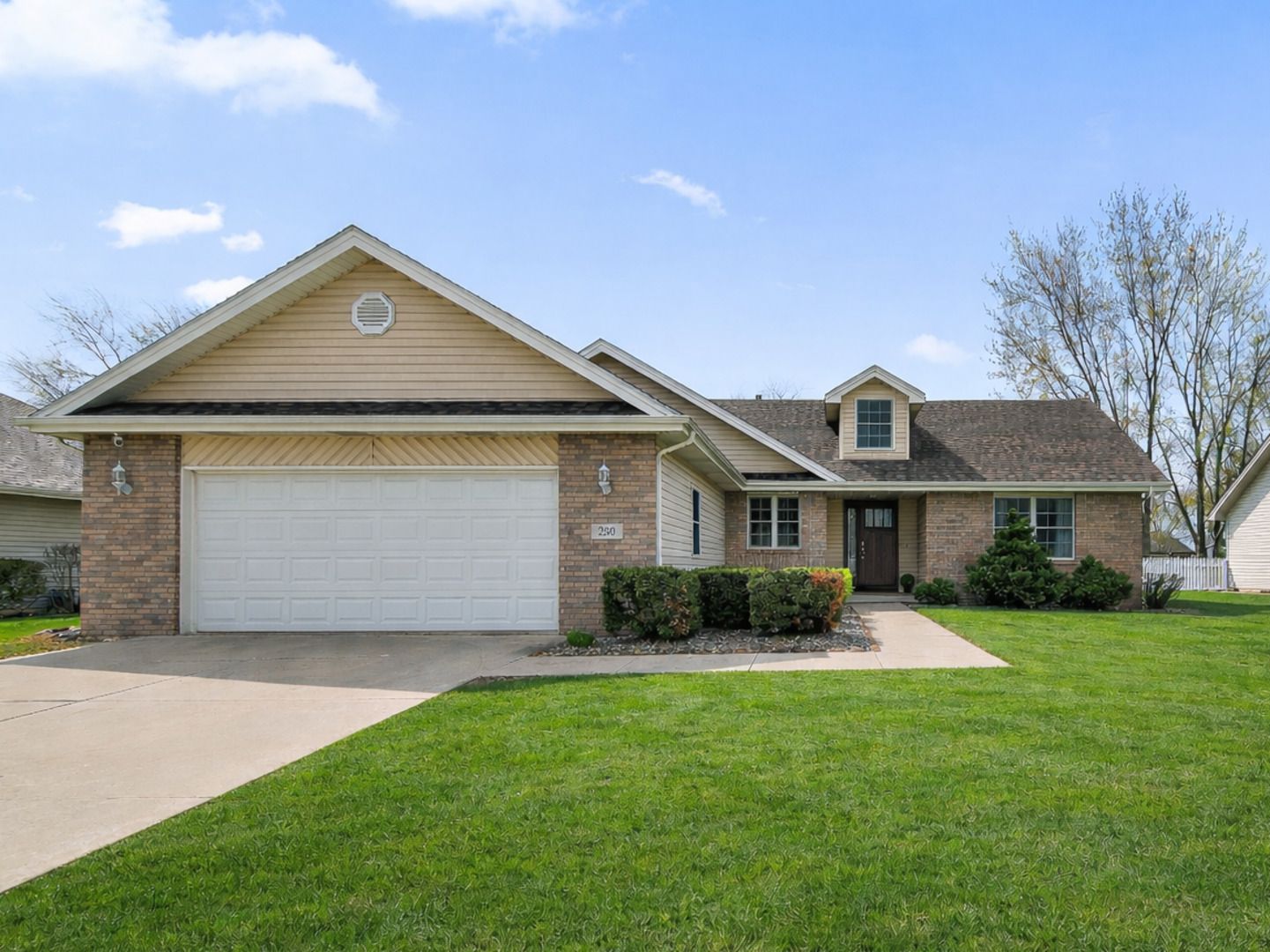 230 Curwick Drive — Bourbonnais, IL 60914