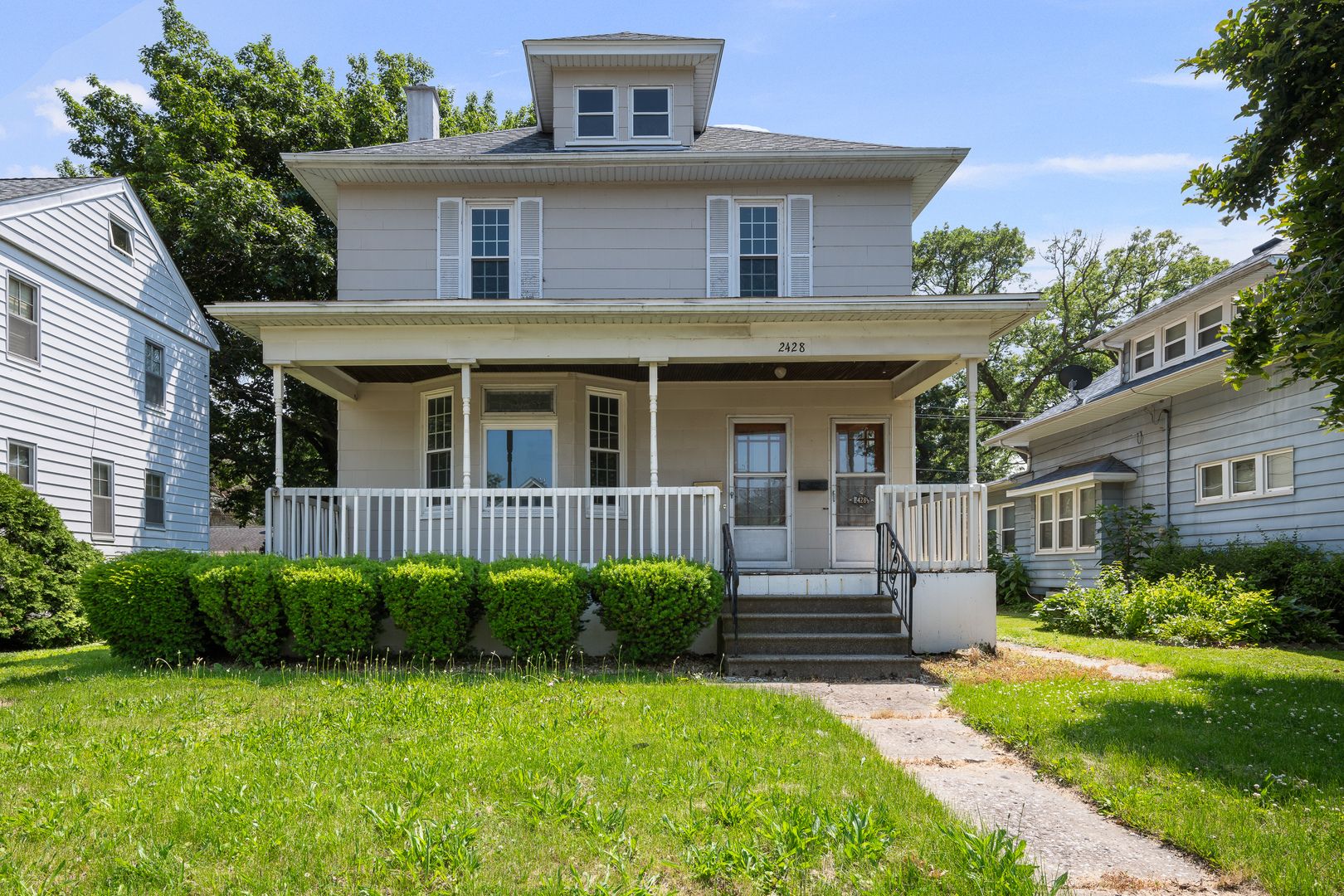 2428 18th Avenue — Rock Island, IL 61201