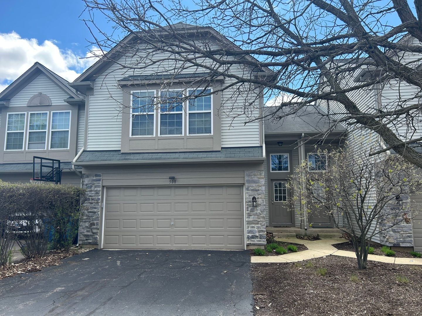 508 Metropolitan Street — Aurora, IL 60502