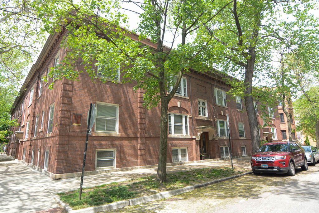 6308 GLENWOOD Avenue, Chicago, IL 60660