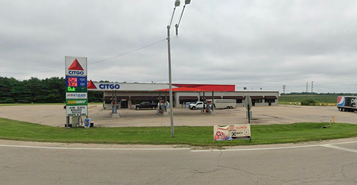 855 Mill Street, Mt. Carroll, IL 61053