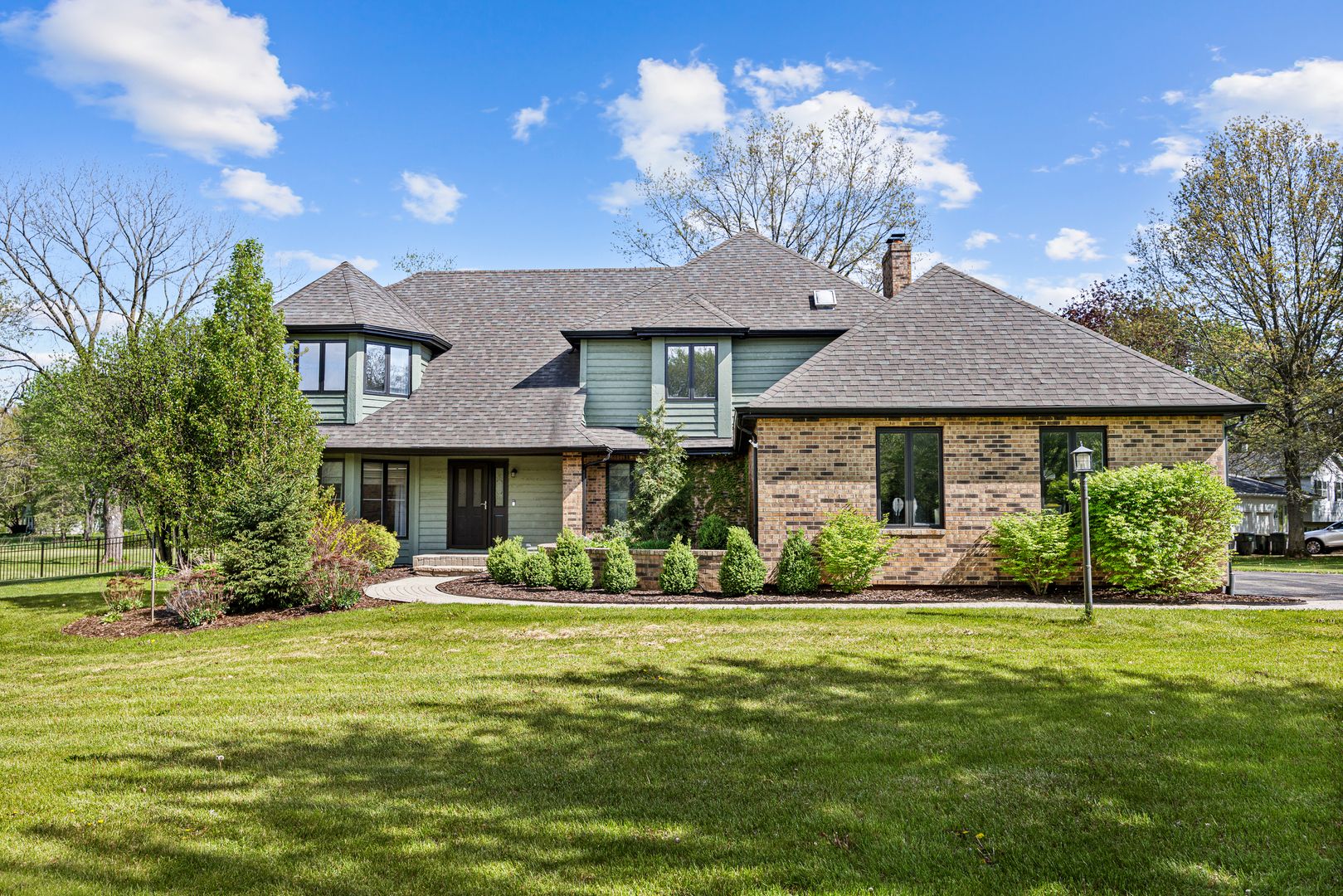 6N131 Old Homestead Road — St. Charles, IL 60175