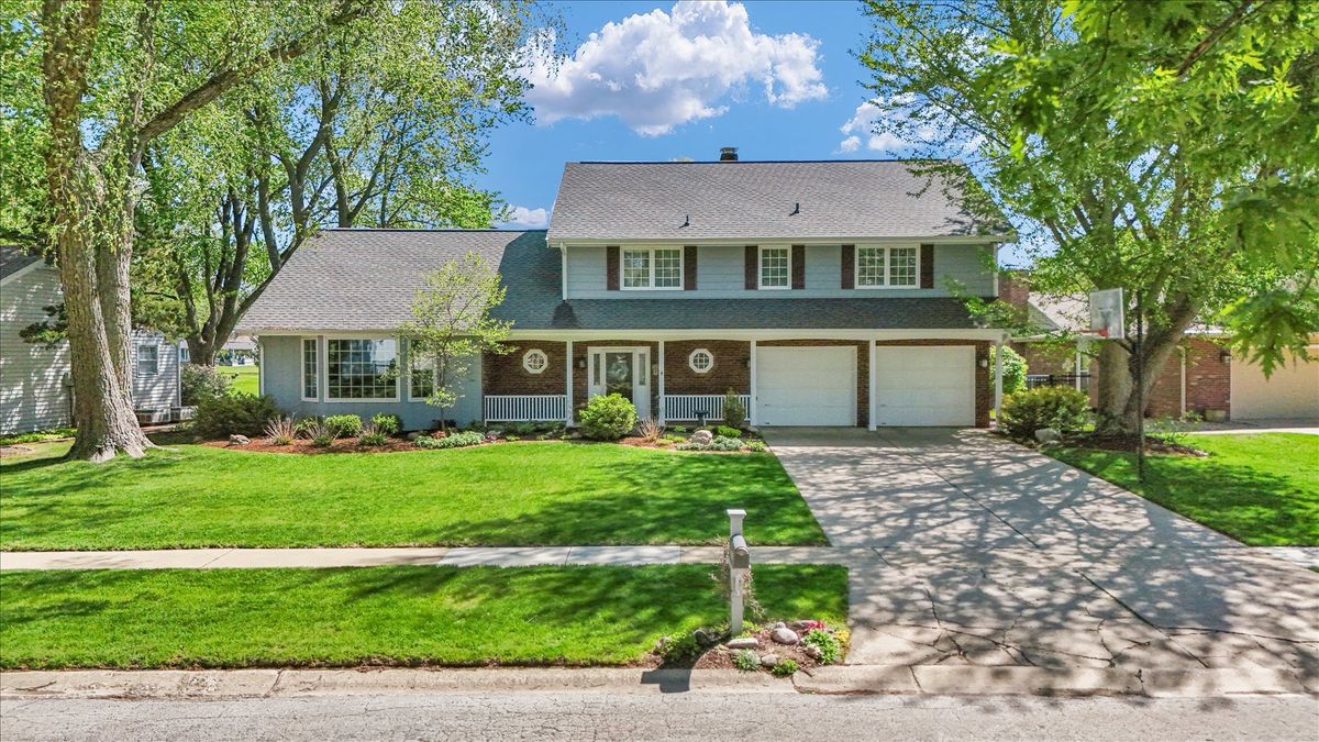 3405 Lakeshore Drive, Champaign, IL 61822