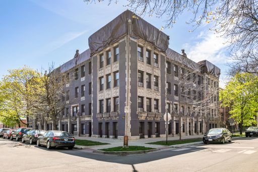 4875 Magnolia Avenue, Chicago, IL 60640
