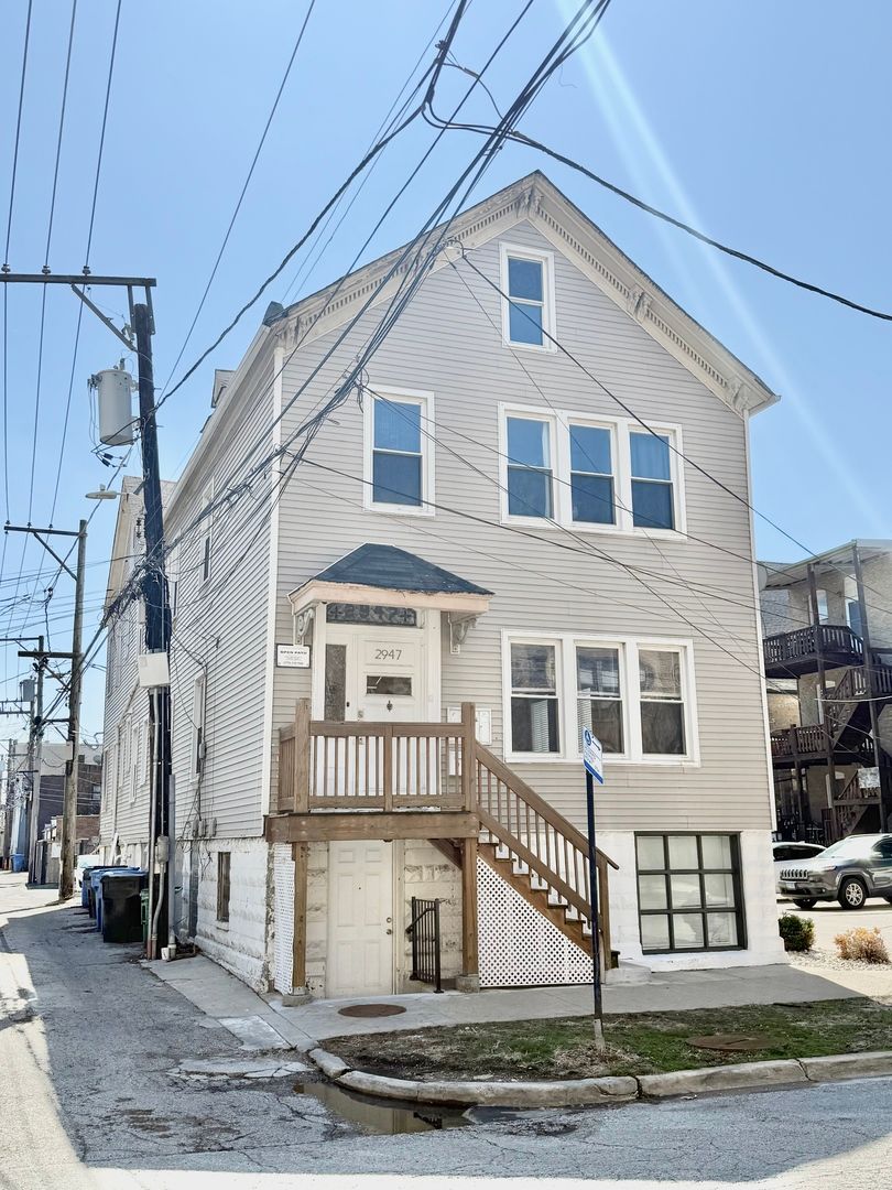 2947 Cortland Street, Chicago, IL 60647