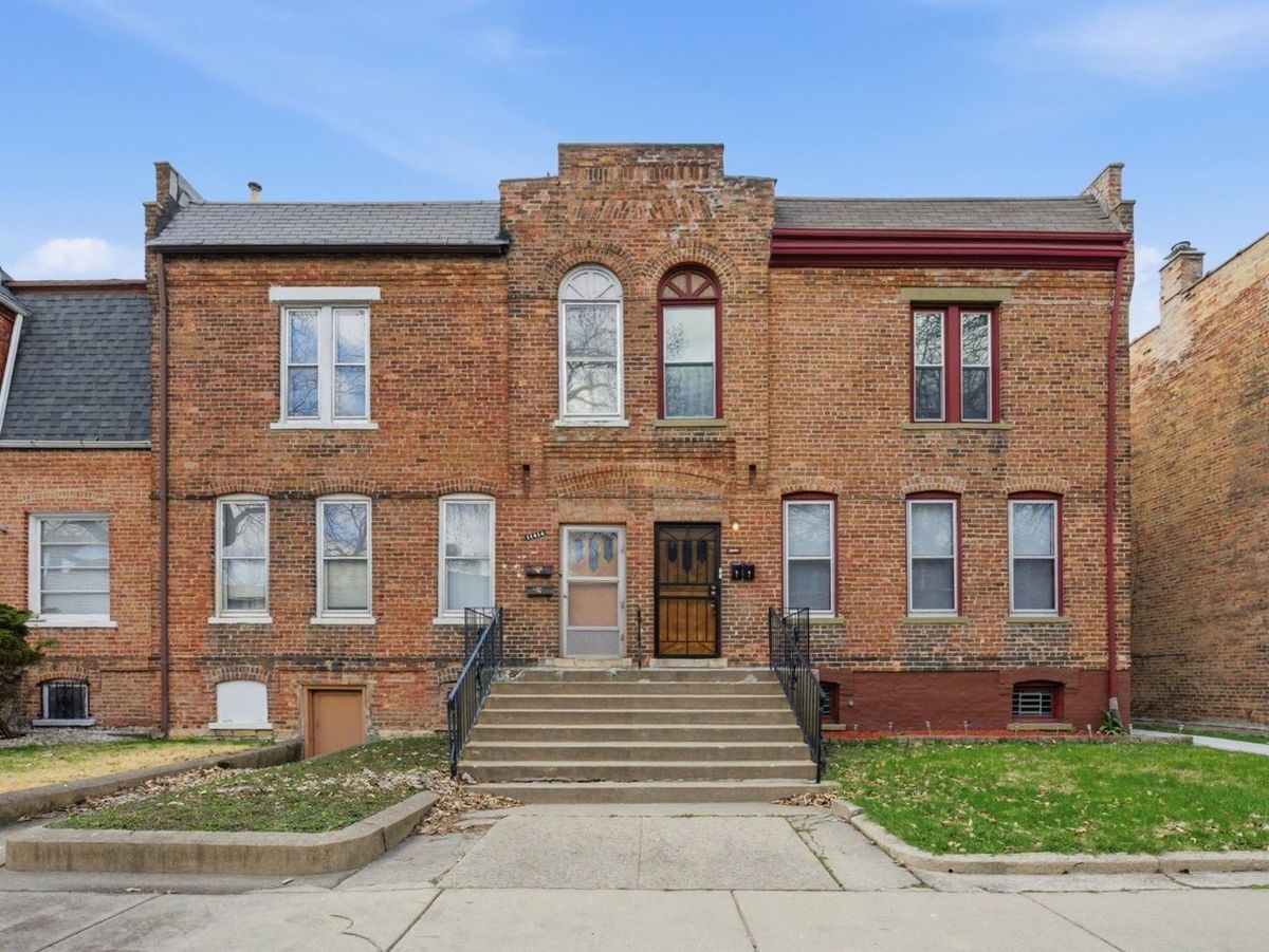 11412 Saint Lawrence Avenue, Chicago, IL 60628