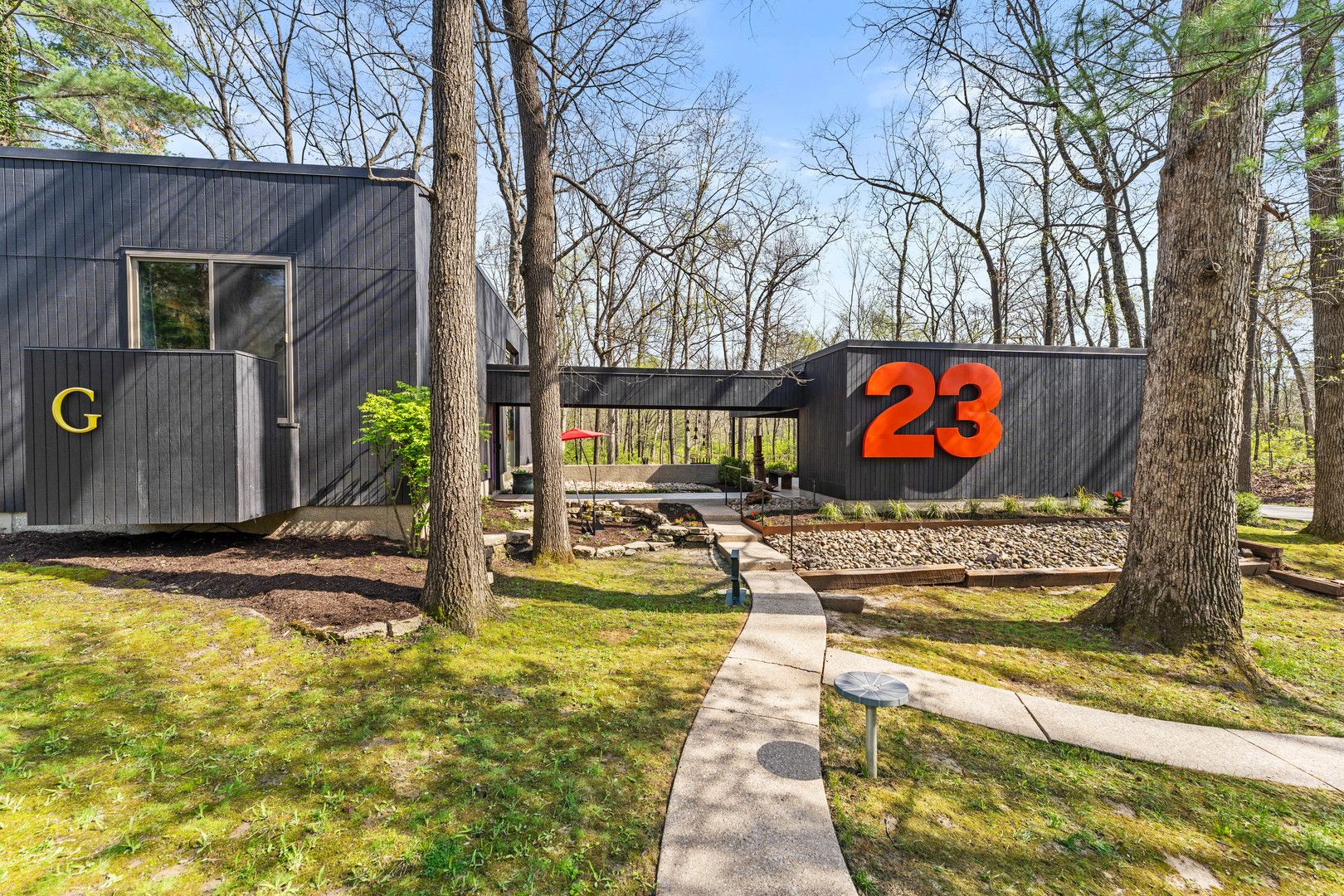 23 Wildwood — Mt Vernon, IL 62864