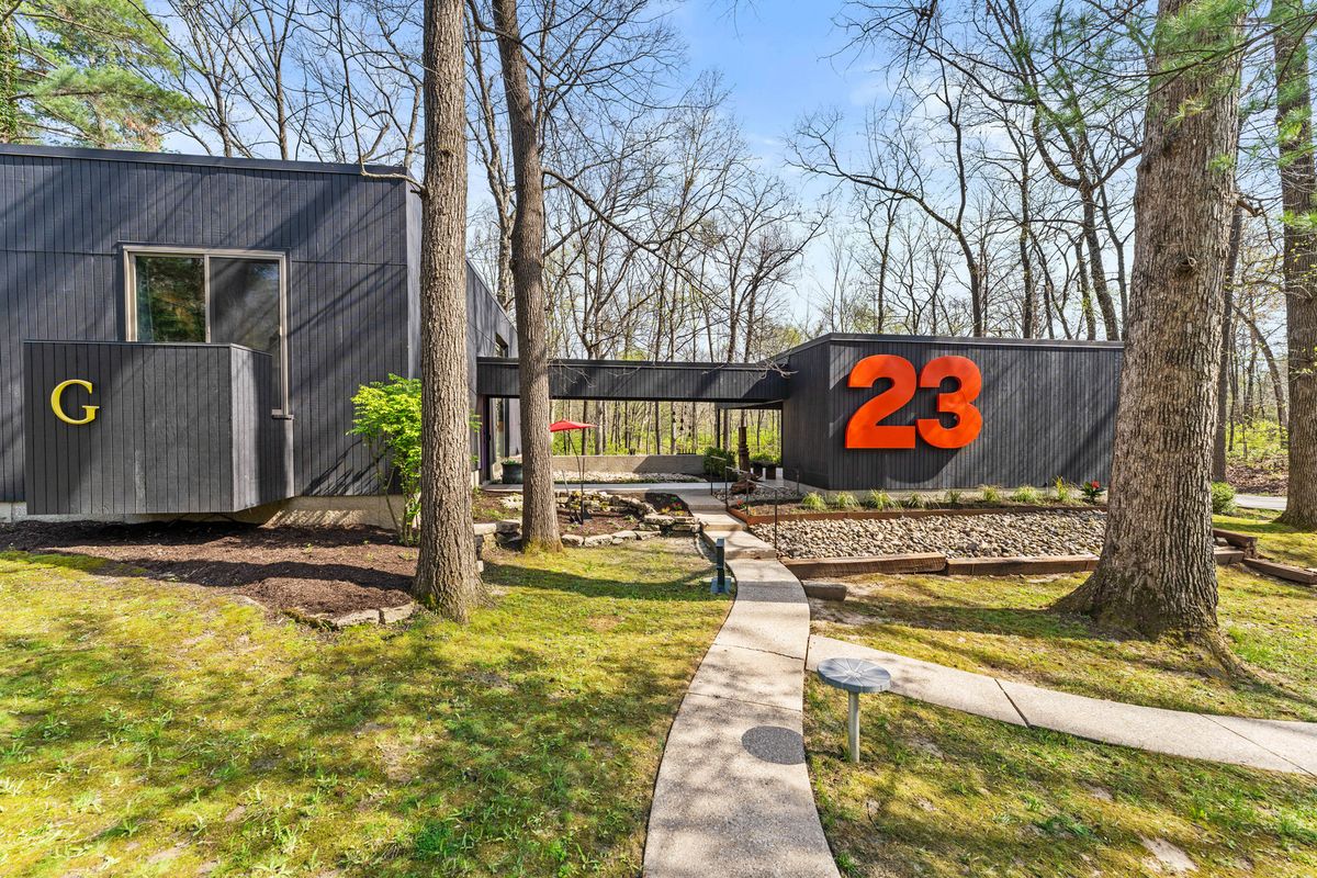 23 Wildwood, Mt Vernon, IL 62864