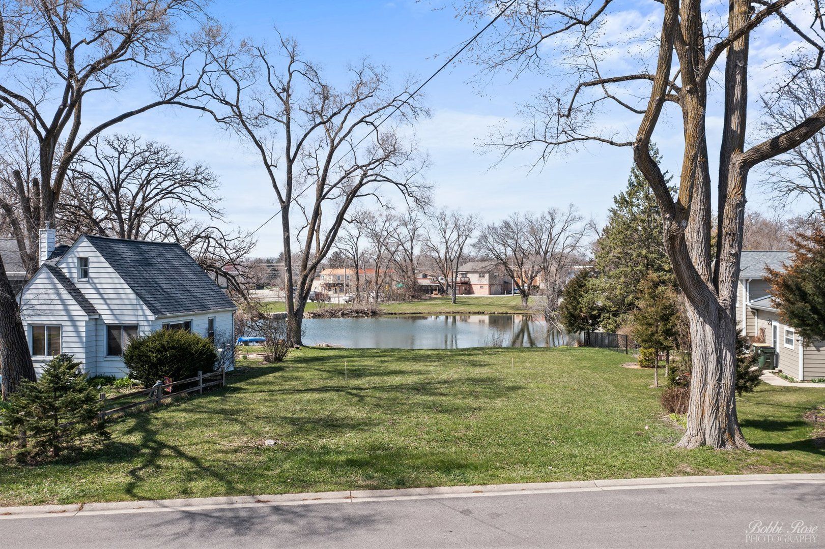 214 S Channel Drive — Round Lake Beach, IL 60073