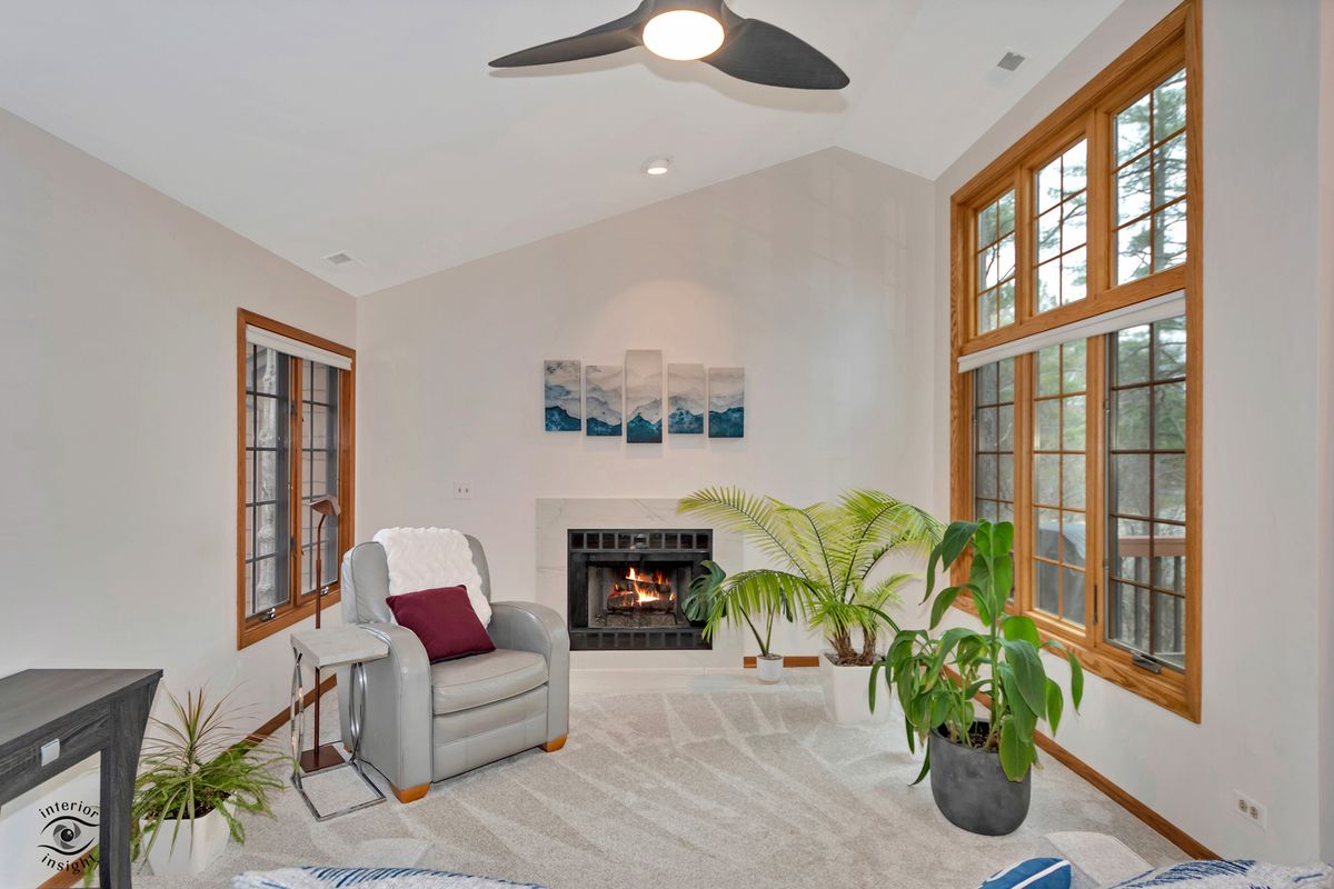 1121 Lacebark Court, Darien, IL 60561