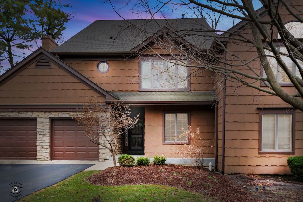1121 Lacebark Court, Darien, IL 60561