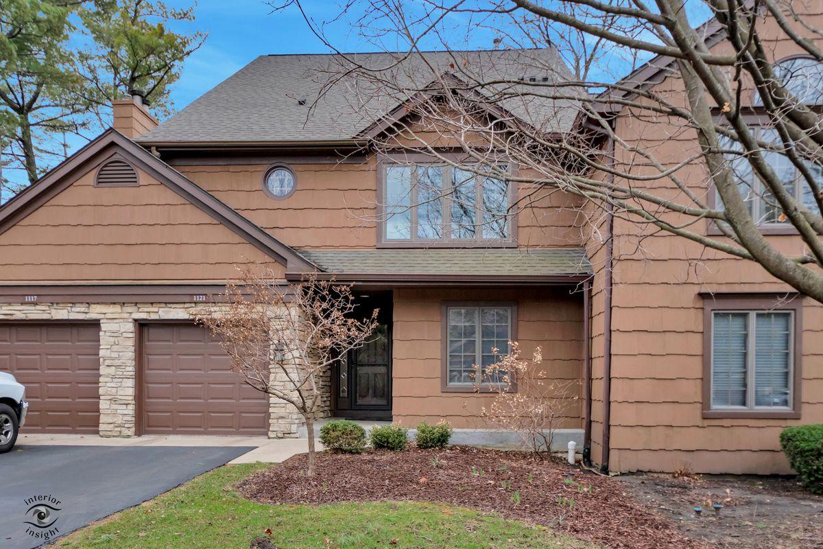 1121 Lacebark Court, Darien, IL 60561