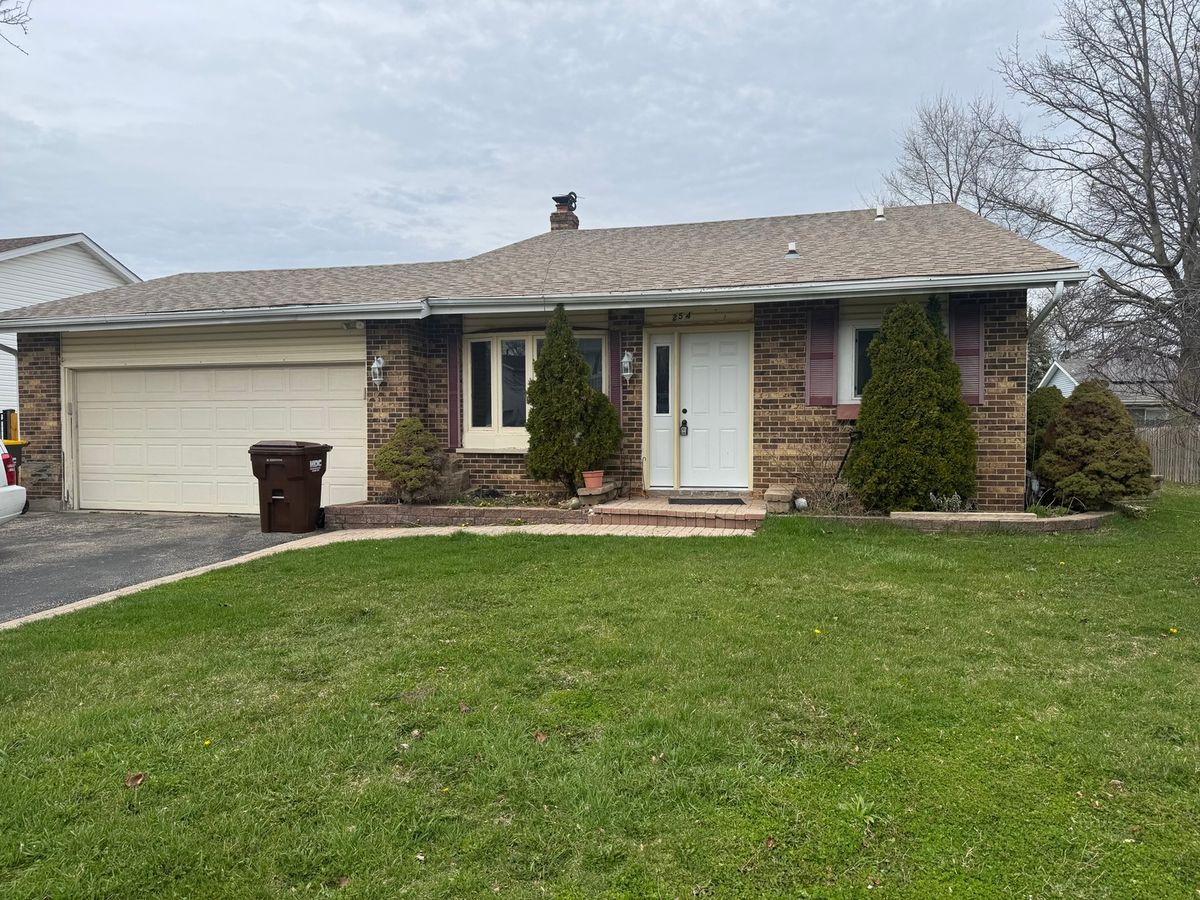 254 Terry Court, Woodstock, IL 60098