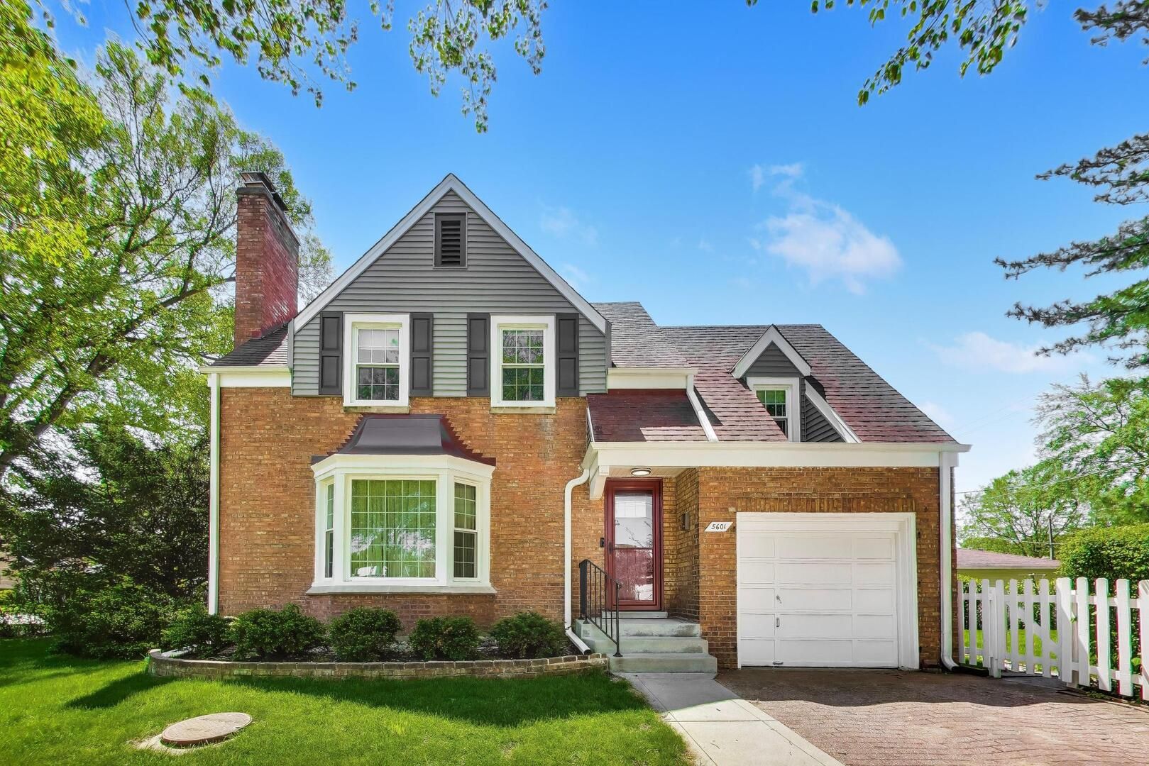 5601 Carol Avenue — Morton Grove, IL 60053
