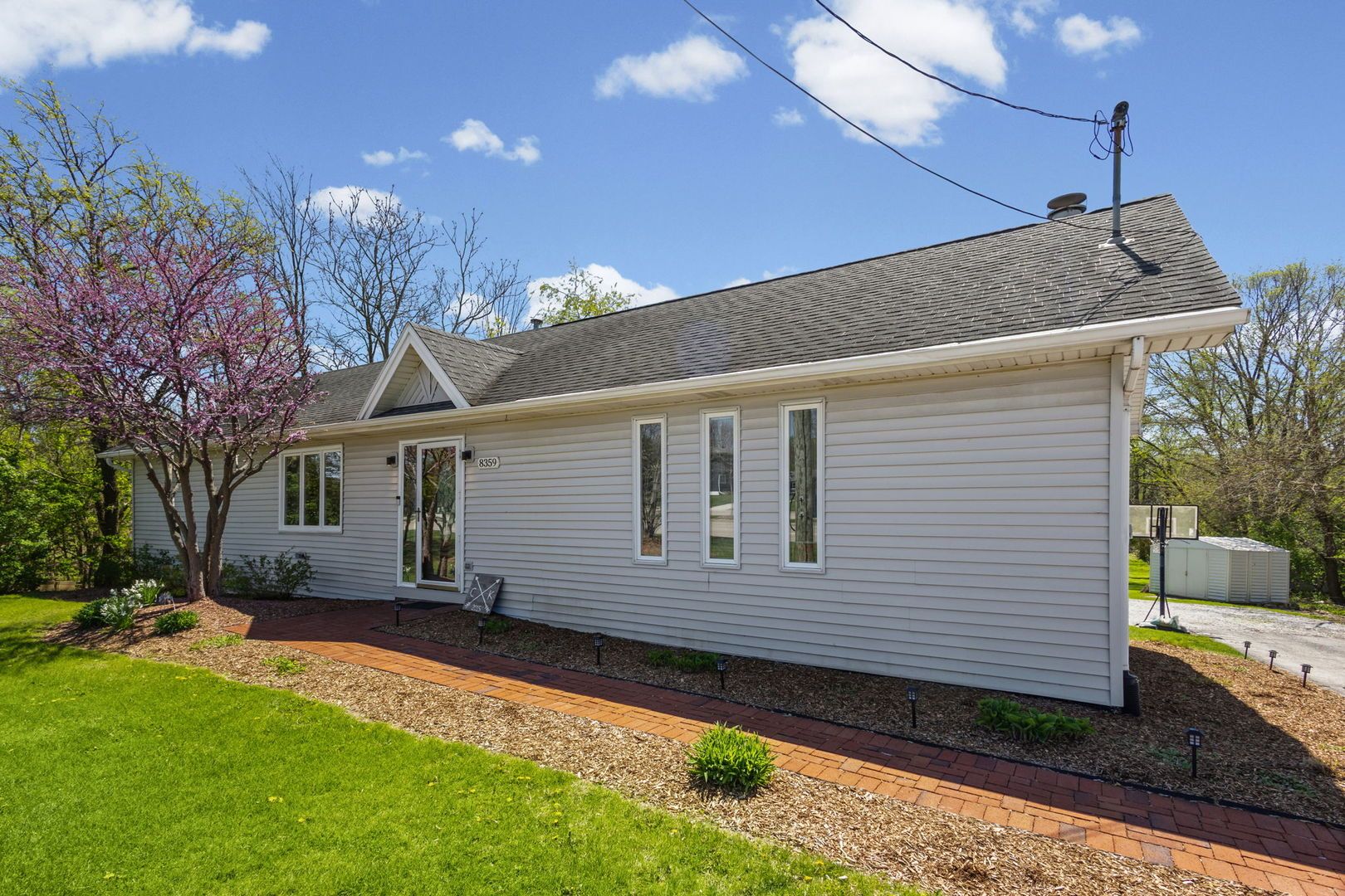 8359 W Lincoln Highway — Frankfort, IL 60423