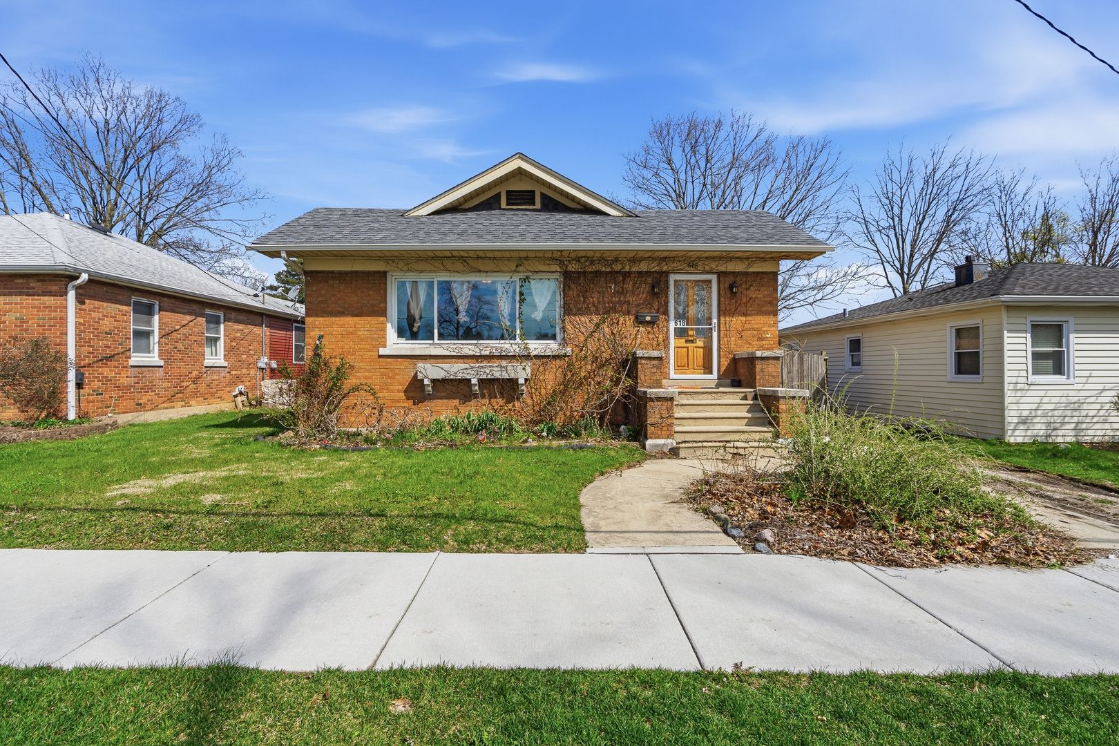 618 E 12th Street — Lockport, IL 60441