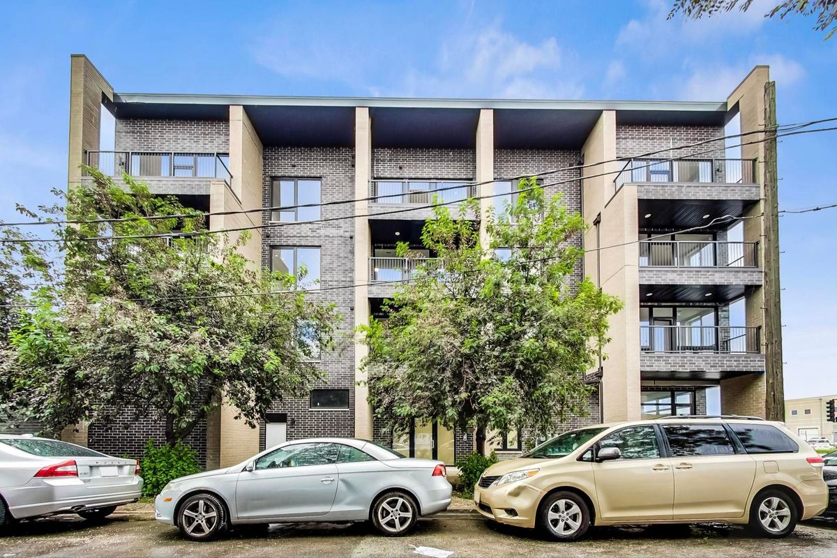 815 Richmond Street, Chicago, IL 60622