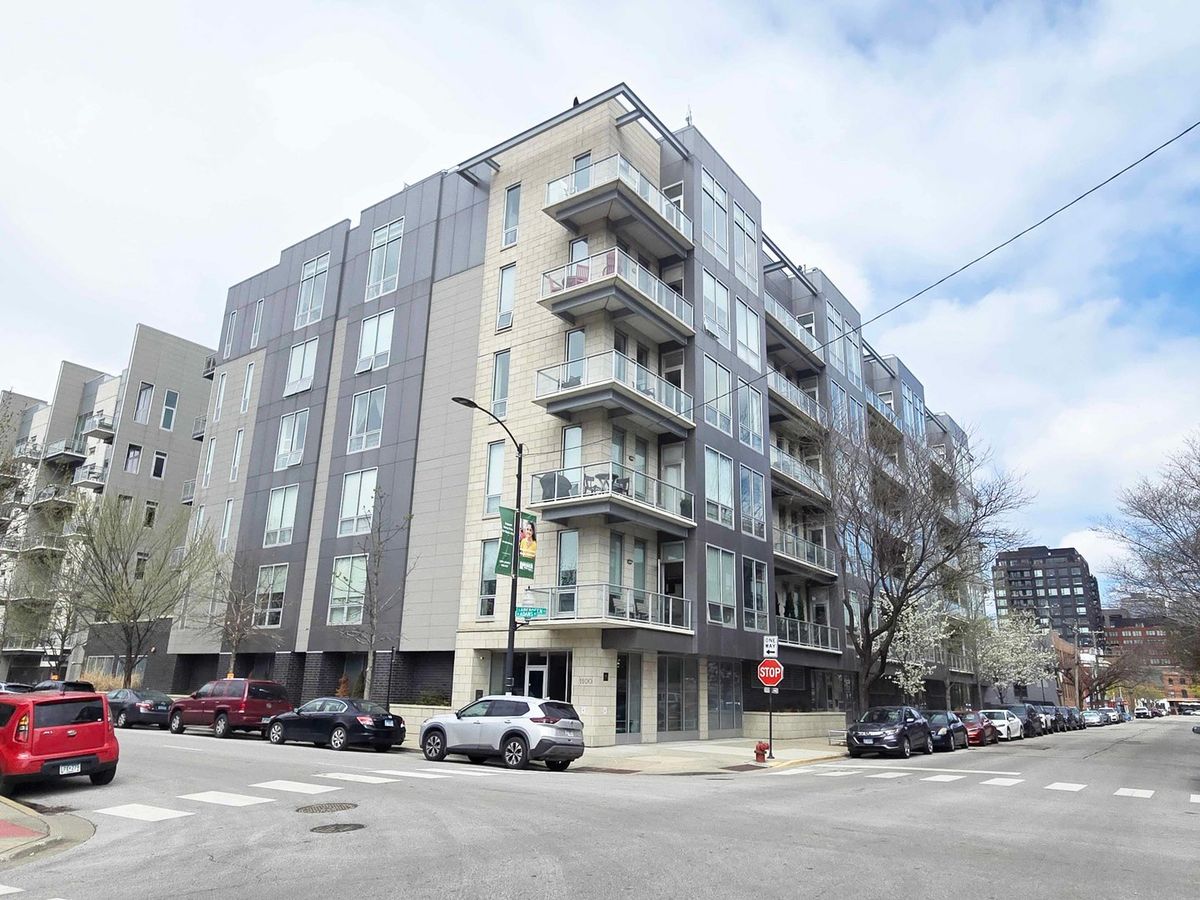 1100 Adams Street, Chicago, IL 60607