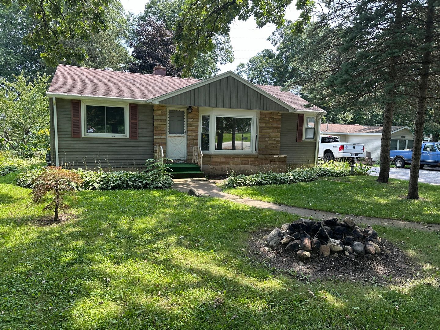 40541 N IL ROUTE 83 Route — Antioch, IL 60002