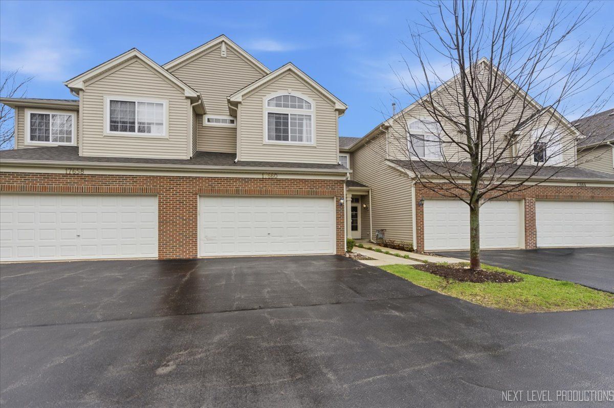 17660 S Alta Drive — Lockport, IL 60441
